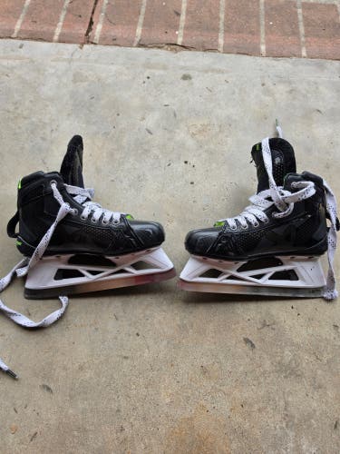 Bauer Elite Hockey Goalie Skates Regular Width Size 3 (Used)