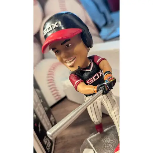 José Abreu Chicago White Sox 2018 Silver Slugger Award SGA Bobblehead NIB MINT