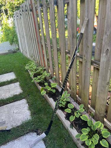 Senior Sher-Wood Project 9 Right Handed Hockey Stick P88 75 Flex
