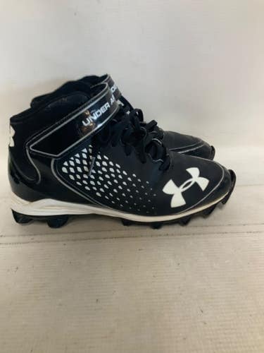 Used Under Armour Adult FB Cleats Black Senior 6 11823-S000041946