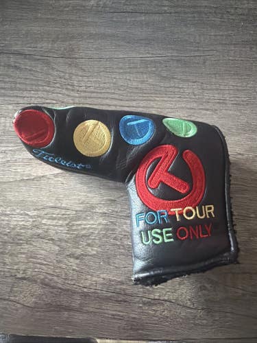 Scotty Cameron Tour Only Multi Color Putter Studio Circle T Blade Headcover