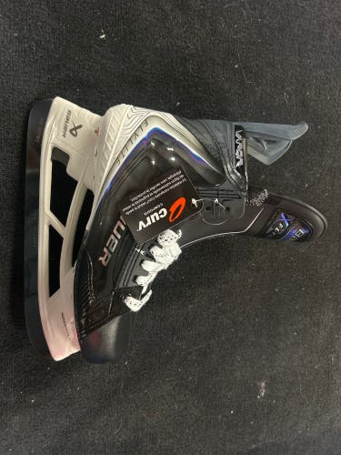 Black/White 2025 Bauer Vapor Flylite Hockey Skates Regular Width Pro Stock 8 (New)
