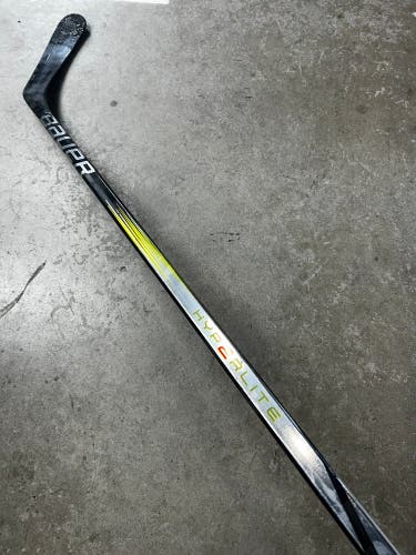 77 Flex P90TM Senior Bauer Vapor Hyperlite2 Right Hand Hockey Stick (Used)