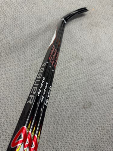 3- Pack Intermediate Bauer Vapor  Flypro Left Hand Hockey Stick P92 65 Flex (New)
