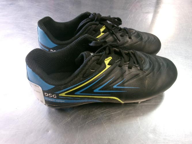 Used Dsg Soccer Cleats Black Youth 12.0 11868-S000071955