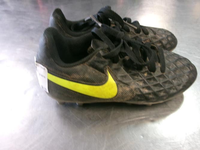 Used Nike Soccer Cleats Black Junior 01.5 11868-S000071945