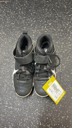 Used Nike BASEBALL CLEATS BB/SB Cleats Black Junior 04.5 11831-S000033506