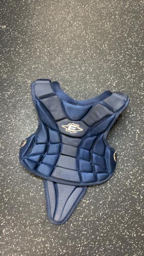 Used Easton CHEST PROTECTOR Catchers Chest Protector Navy Blue Youth 11831-S000033488