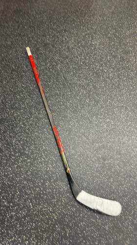 Used Bauer VAPOR 2X TEAM Senior One Piece Right 70 Flex 11831-S000034321