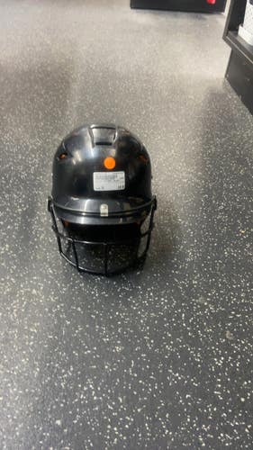 Used Schutt SOFTBALL HELMET Batting Helmet w/Mask Black SM 11831-S000033879