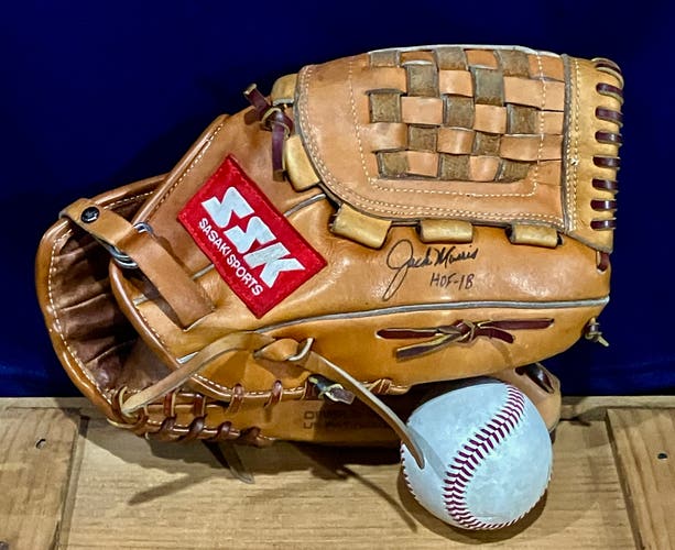 1985 SSK Dimple RH Pitcher's Baseball Glove 12" (Used)