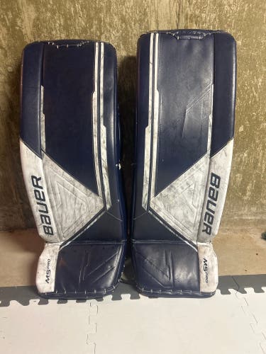 33" 2022 Bauer Supreme M5 Pro Goalie Leg Pads (Used)