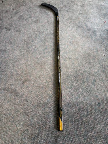 Senior Bauer Supreme 1S Right Handed Hockey Stick 102 Flex Pro Stock (New)