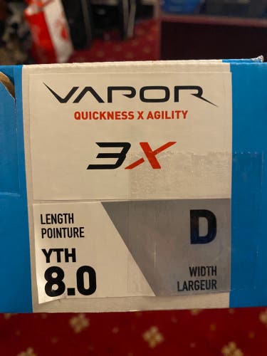 Bauer Size 8 Youth Vapor 3X Hockey Skates Regular Width (New)