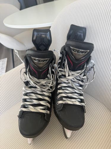 Red 2025 CCM JetSpeed FT8 Pro Hockey Skates Narrow Width 8.5 (Used)