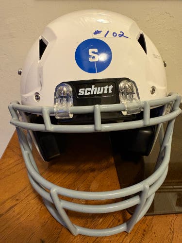 Youth Small Schutt Vengeance A11 Helmet (New)