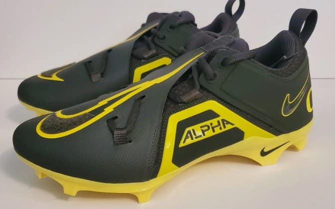 Size 16 WIDE Oregon Ducks PE Nike Alpha Menace 3 Low Football Cleats (NO BOX)