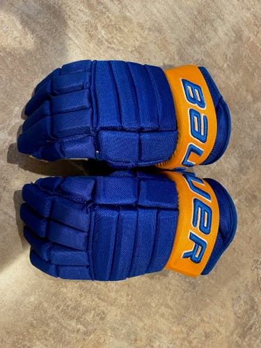 Bauer 4 Roll Gloves 15" Pro Stock (Used)