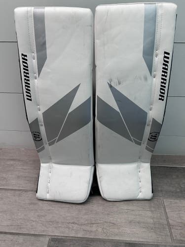 24" Warrior Ritual G7 Goalie Leg Pads (Used)