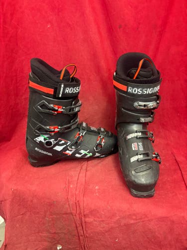 Ski Boots: Rossignol Speed 120 alpine ski boot
Size: 30.5 (grip walk)
Boot Length : 348mm
Flex: 120