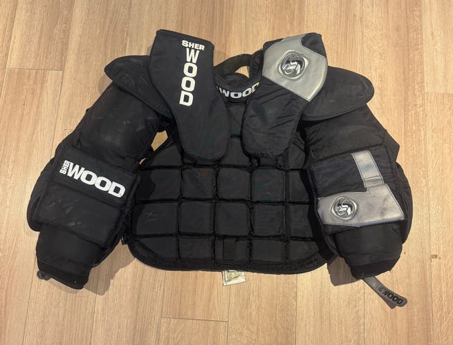 Sher-Wood Goalie Chest Protector (Senior Medium)