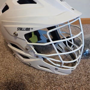 Schutt Helmet (New) stallion 100 youth M/L