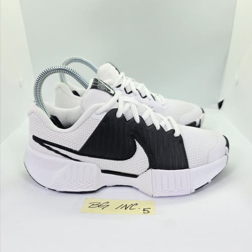 Nike Zoom Challenge PB Pickleball Women’s size 6 White / Black FQ4155-100 NEW