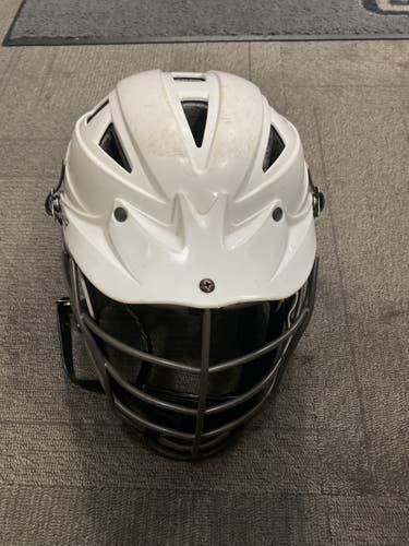 Used Cascade CPV-R Lacrosse Helmet White M/L 11614-S000244355