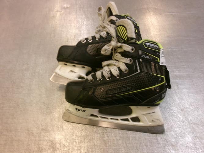 Used Bauer BAUER GSX GOAL SKATE Youth Goalie Skate Youth 12.0 11339-S000207023