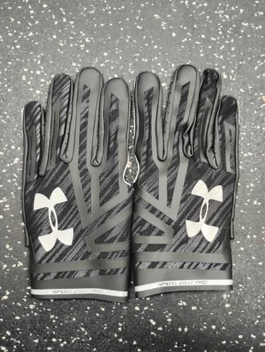 Used Under Armour SPOTLIGHT FB Gloves Black XL 11849-S000044360