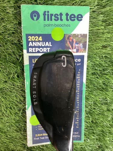 Cleveland Smart Sole Chipper With Ladies Graphite Shaft 33