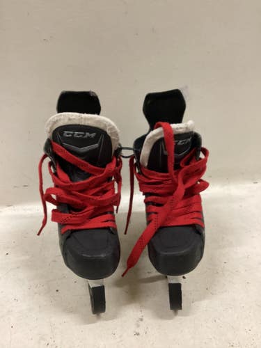 Used CCM 9050 TACKS Senior Hockey Skate Senior 9 11725-S000507960