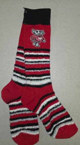 ST3 NCAA NC STATE WOLFPACK Crew Socks OSFM ONE SIZE FITS MOST FREE SHIPPING