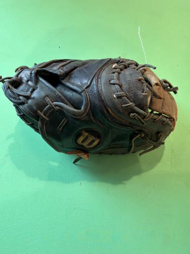 Used Wilson A2000 Right Hand Throw Catcher's Baseball Glove 33"