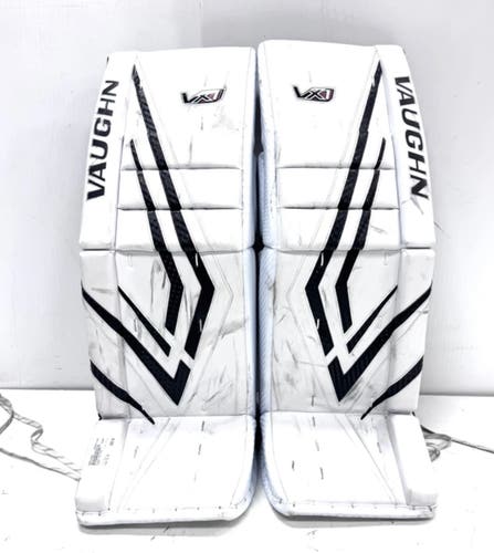 33" Vaughn Velocity VX1 pro Goalie Leg Pads (Used)