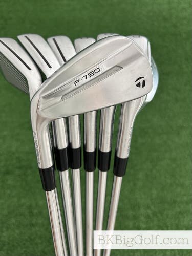 LH Taylormade P790 25 Forged Iron Set 4-P / Dynamic Gold 115 Stiff