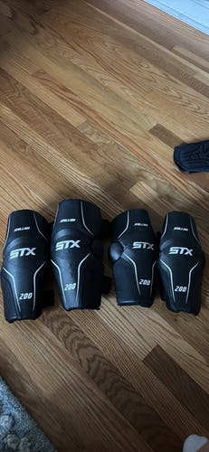 Large Youth STX Stallion 200 Arm Pads (Used)