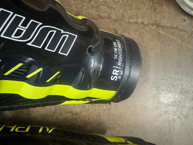 Senior Warrior Alpha Dx4 14" Shin Pads (Used)
