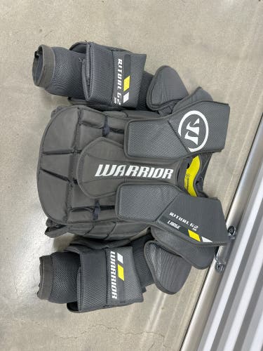 Large Warrior Ritual G2 Goalie Chest Protector (Used)