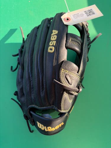 Black Wilson A950 RH Outfield Baseball Glove 13" (Used)