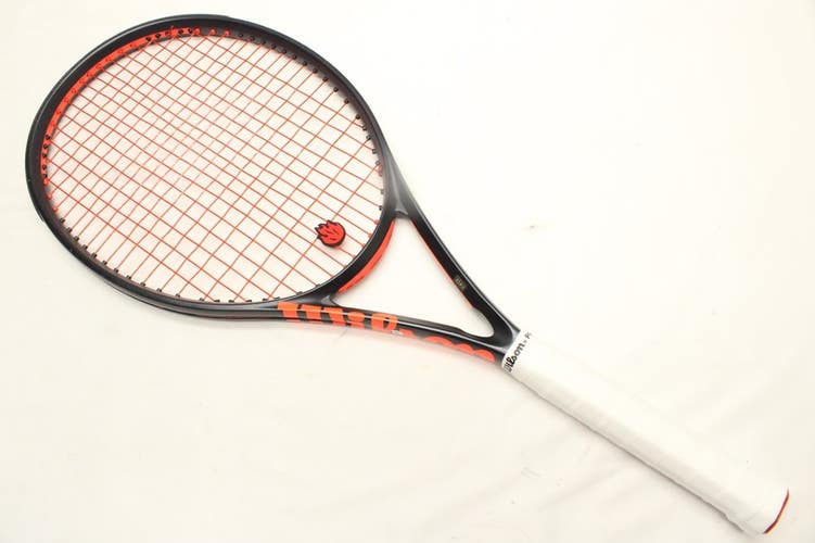 WILSON CLASH 100 VER 3 TENNIS RACQUET (4 1/4) AUTHORIZED WILSON DEALER DEMO