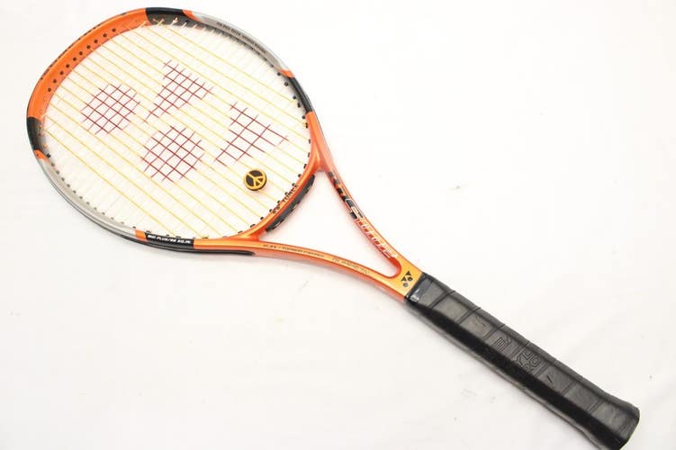 YONEX RDS002 MIDPLUS TENNIS RACQUET (4 1/4) DEALER DEMO. NEW GRIP/STRINGS!!