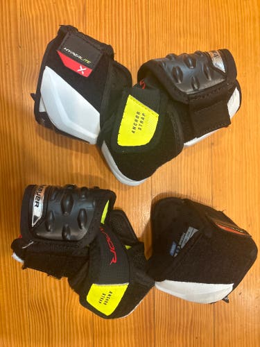 Junior Small Bauer Vapor Hyperlite Elbow Pads (Used)