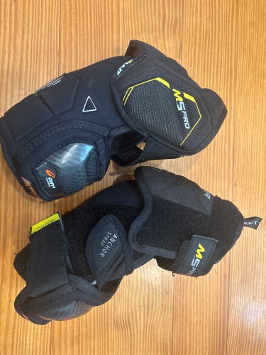 Junior Small Bauer Supreme M5 Pro Elbow Pads (Used)