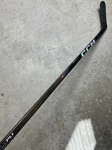 80 Flex Custom P28M Senior CCM FT8 Pro Left Hand Hockey Stick (Used) Pro Stock