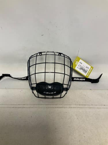 Used Bauer TRUE VISION OREO Hockey Wire Mask White And Black MD 11823-S000041991