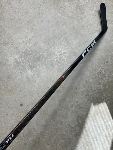 80 Flex Custom P28M Senior CCM FT8 Pro Left Hand Hockey Stick (Used) Pro Stock