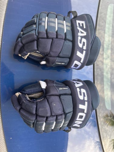 Easton PRO10 Gloves 11" (like new)