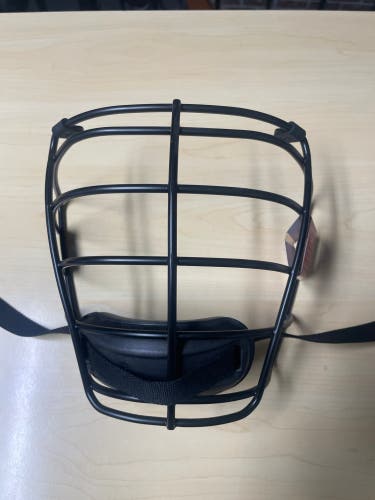 Cascade (New) box lacrosse facemask  M/L