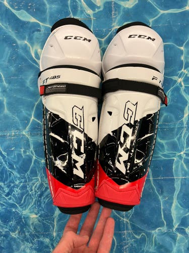 Junior CCM JetSpeed FT485 Shin Pads 12" (Used)